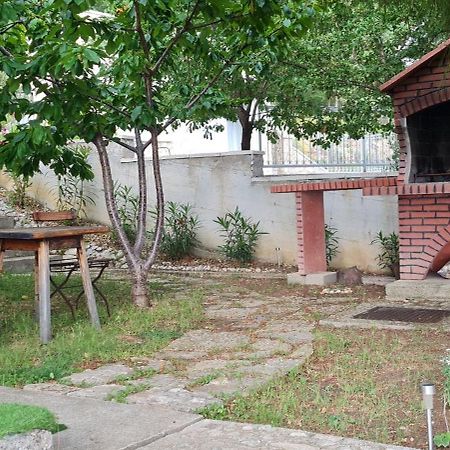 Charismatic Garden Cottage With Sea View Lokva Rogoznica Exterior photo